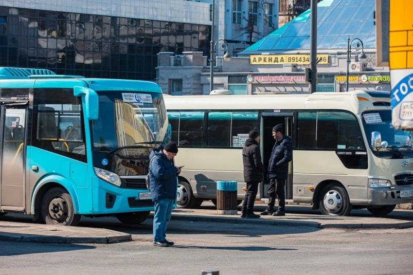 Автобусов больше, а вечером не уехать: что делать с общественным транспортом Владивостока