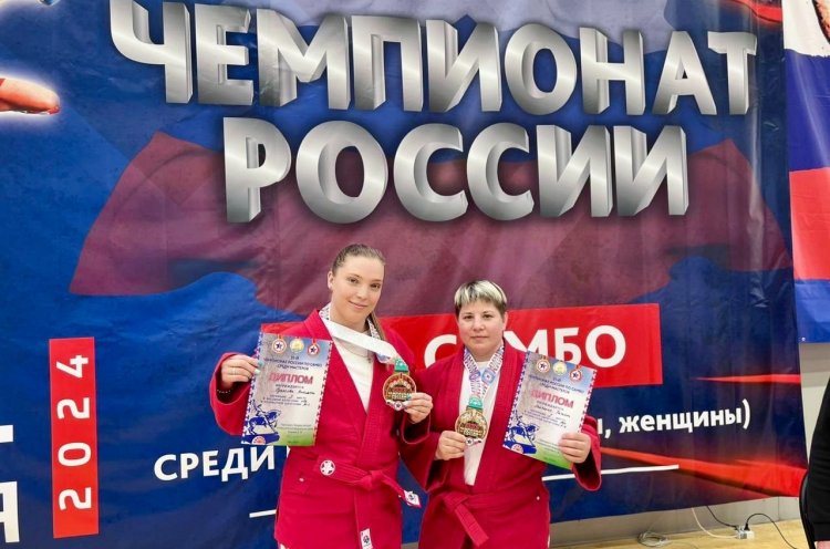 Приморские самбистки выиграли чемпионат России среди мастеров