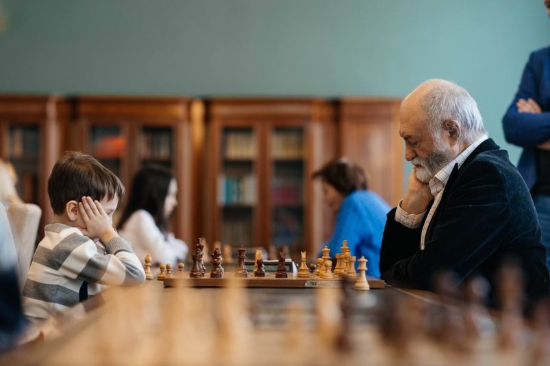 “Шахматы в искусстве”: просветительский цикл стартует в Пушкинском театре ДВФУ