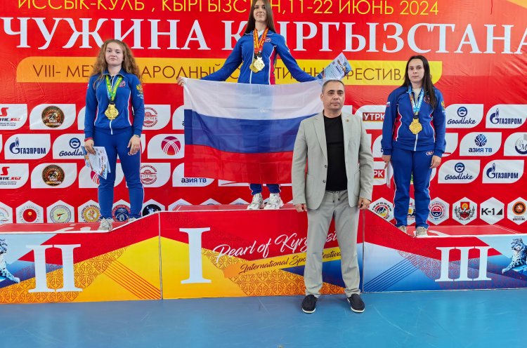 Семь медалей завоевали тхэквондистки края на международном турнире в Кыргызстане