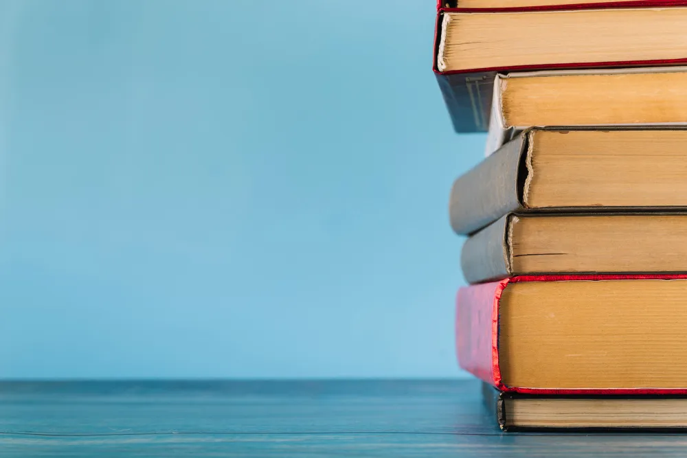 7 книг с закрученным сюжетом и неожиданной концовкой: «Уцелевший», «Треки смерти» и др.