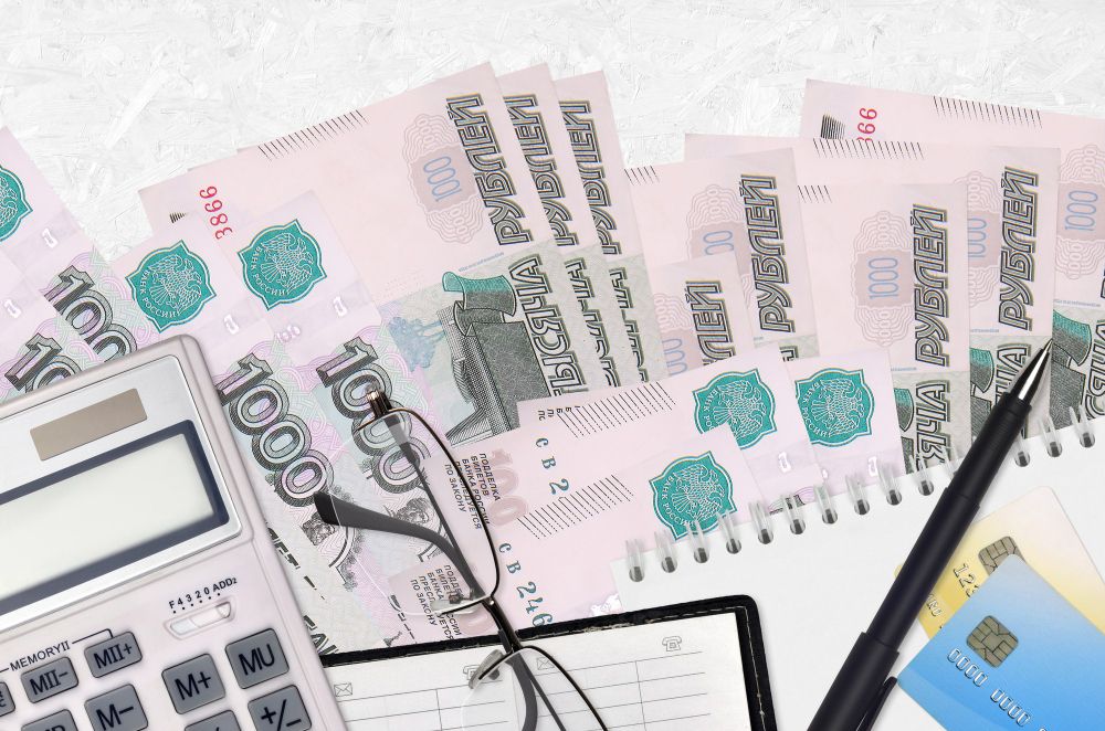 Россиянам напомнили об уплате налога на вклады в 2025 году