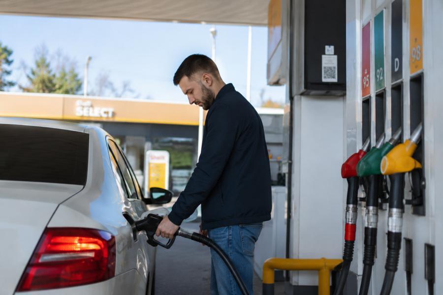 Что делать, если после заправки загорелся «Check Engine»